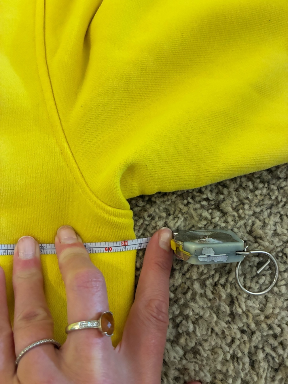 G/FORE Men's Gradient Circle G's Oversized Hoodie in Cyber Yellow Size L - Picture 5 of 8